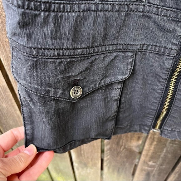 Dusol-ciel Charcoal Gray Zip Ruffle Edge Vest Sz 11/M - Picture 5 of 13